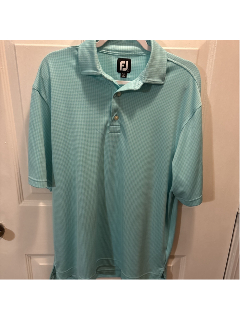 FJ Turquoise Design Men’s Golf Shirt Pull Over Collared Size Large